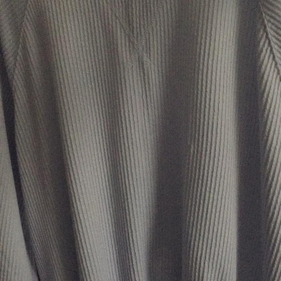 Hollister light blue long sleeve shirt. - Picture 1 of 1